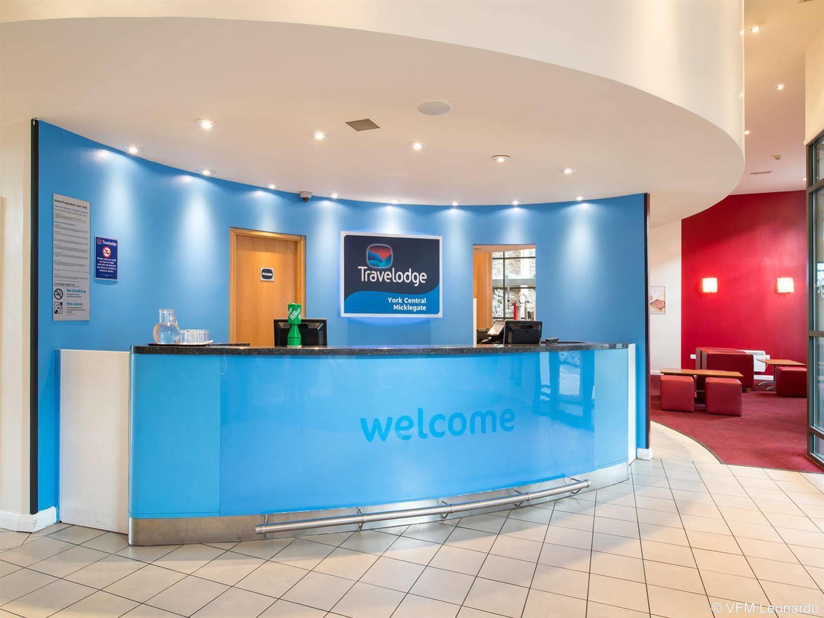 Ramada Encore York Exterior photo